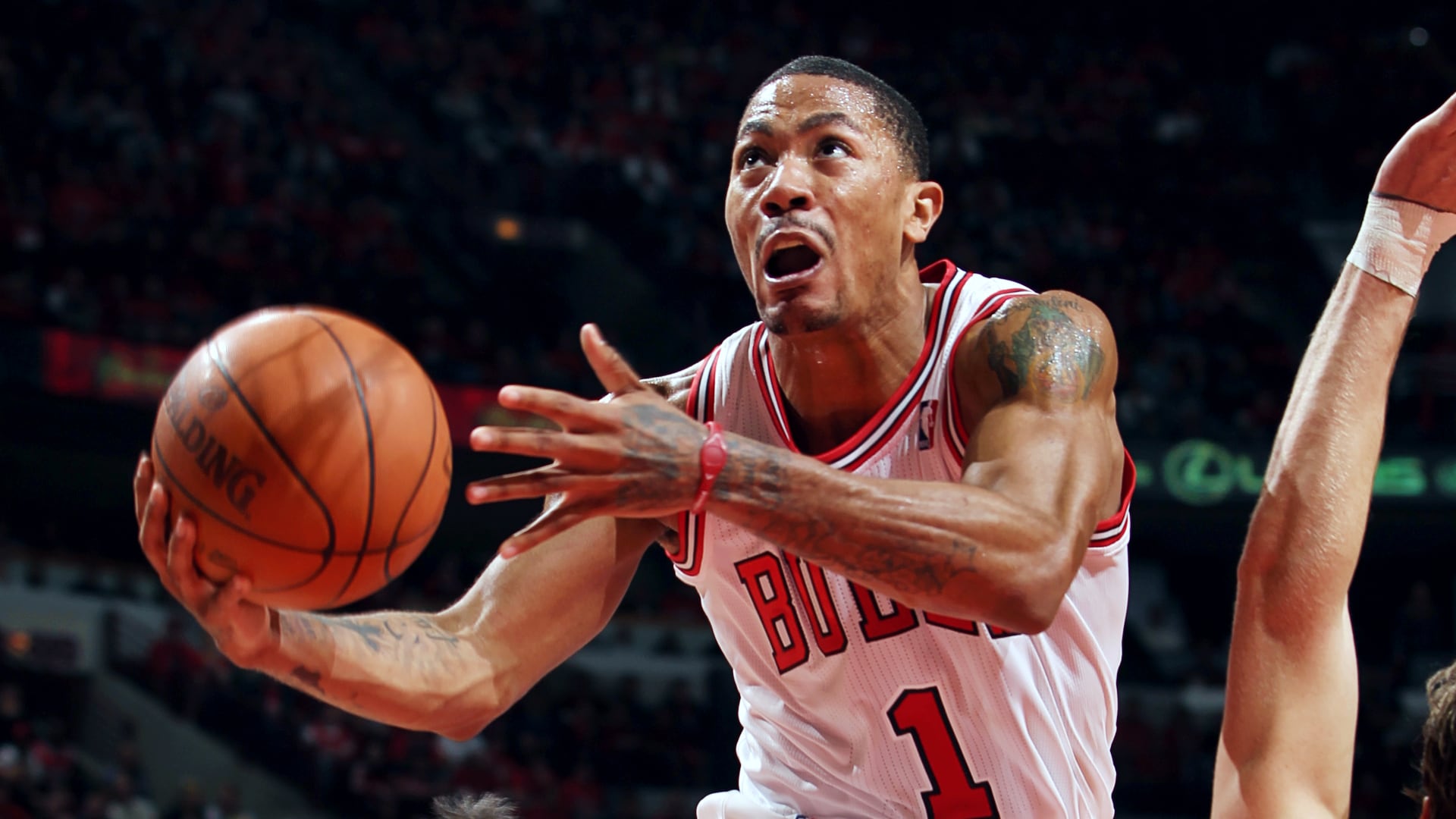 Bulls to Retire Derrick Rose's Iconic No. 1 Jersey