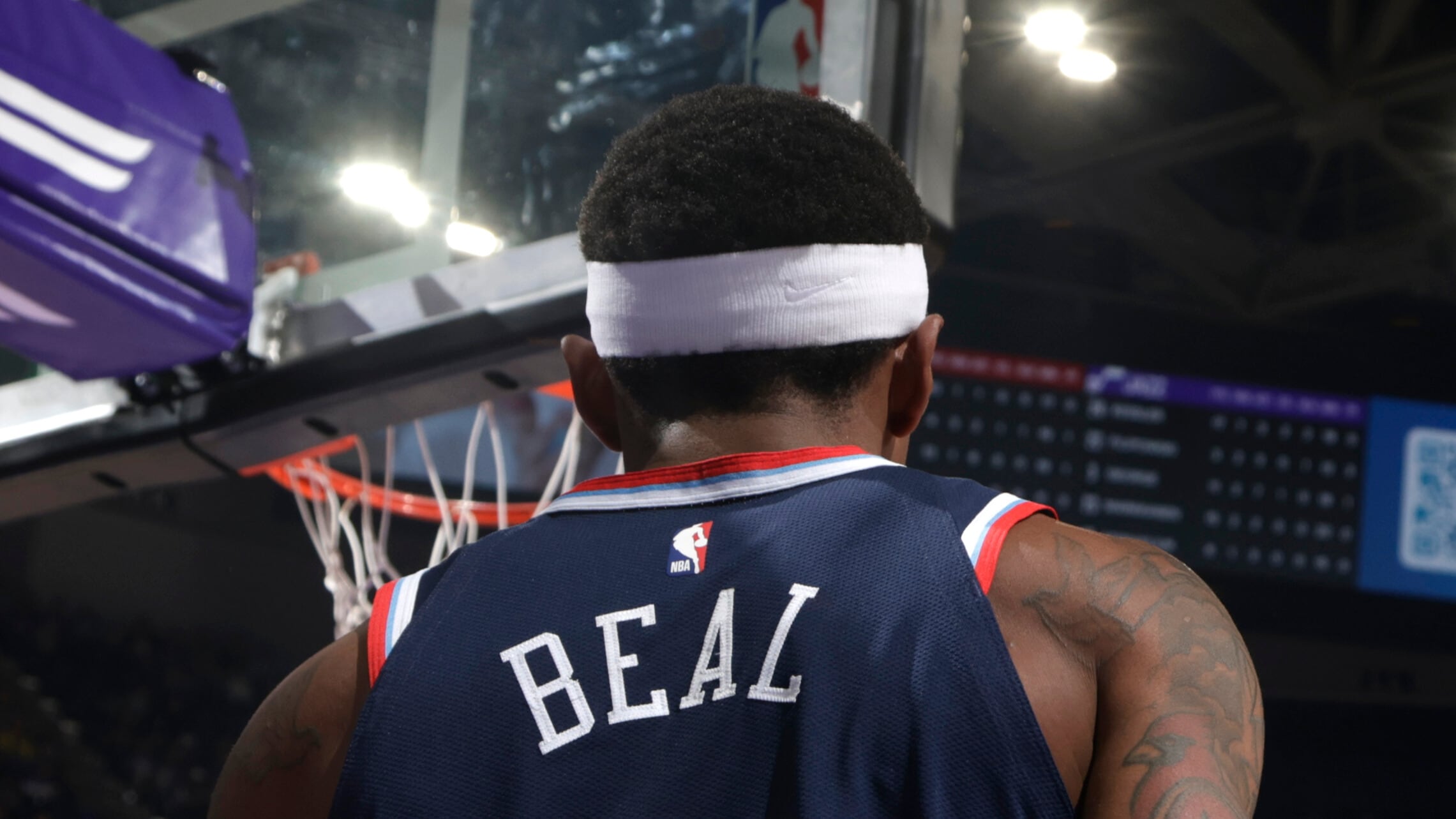 Clippers Star Bradley Beal Sidelined by Hip Injury