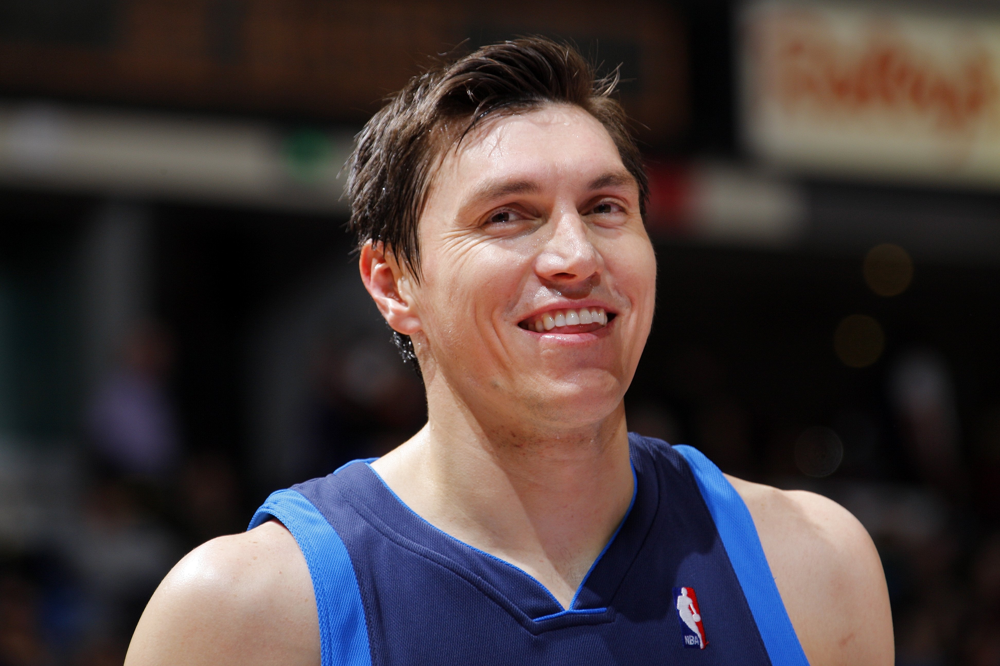 Eduardo Nájera: The NBA Pioneer from Mexico