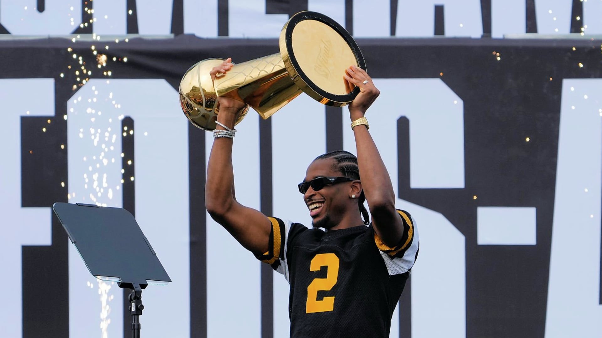 Hamilton Honors NBA Champ Shai Gilgeous-Alexander