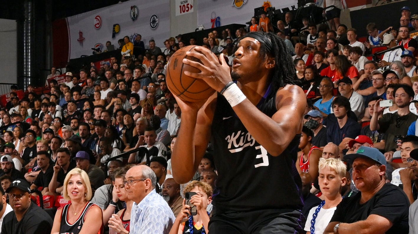 Isaac Jones Leads Kings to Summer League Final