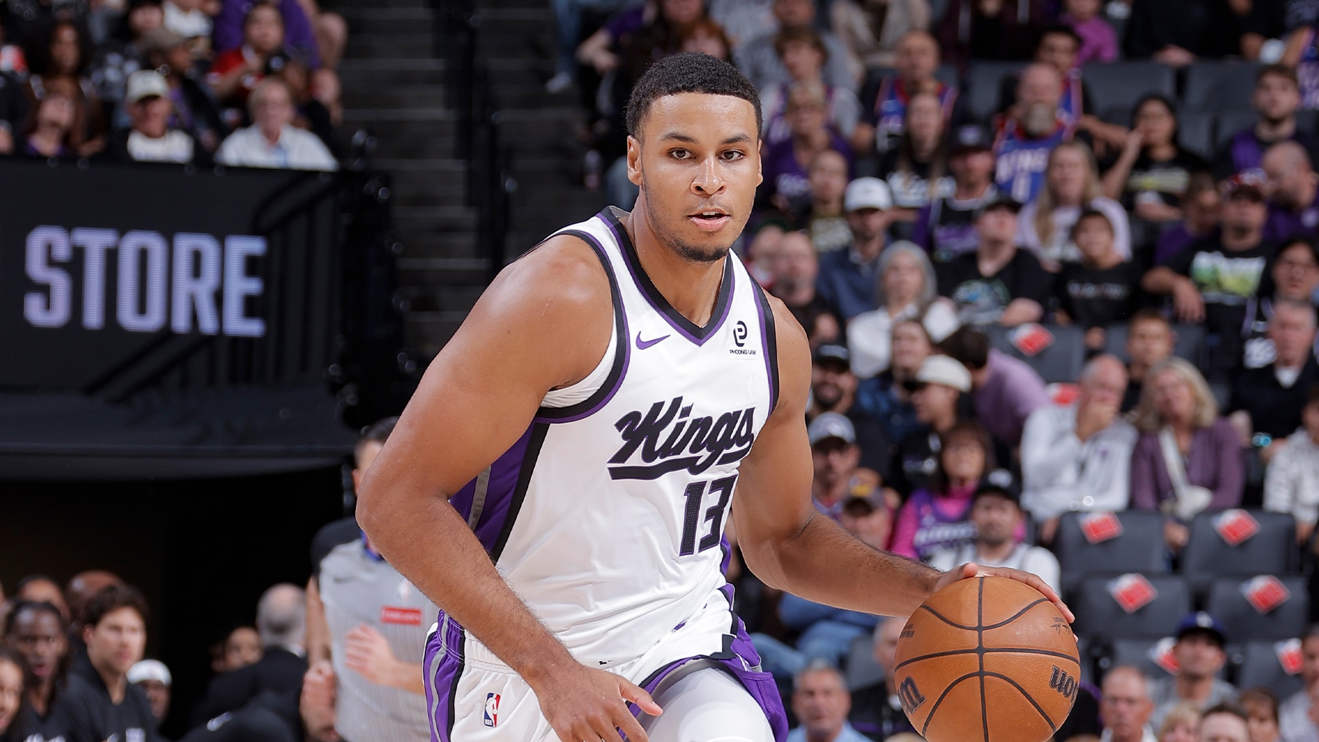 Kings' Keegan Murray Sidelined with Thumb Injury