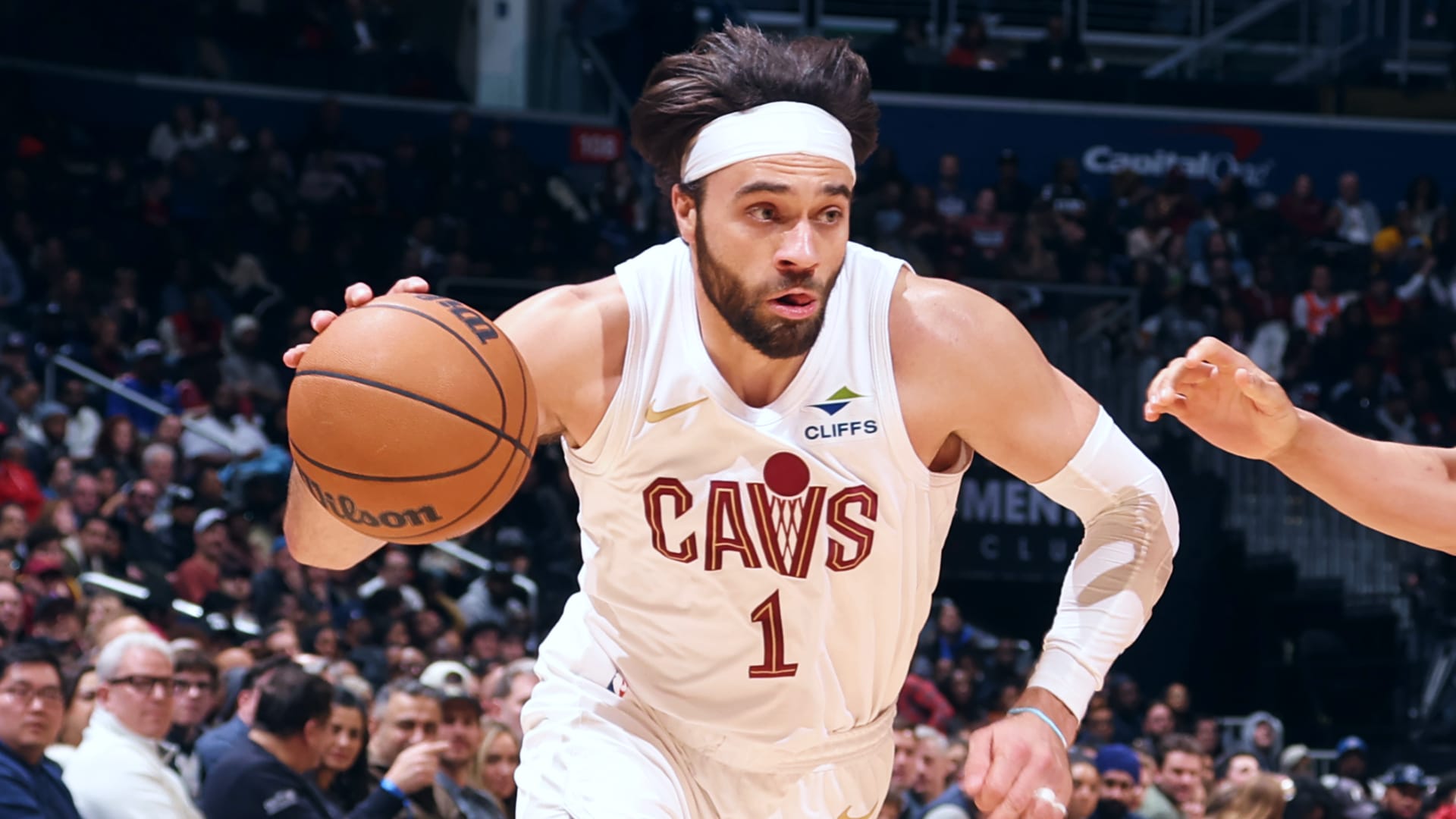 Max Strus Sidelined for Cavaliers After Foot Surgery