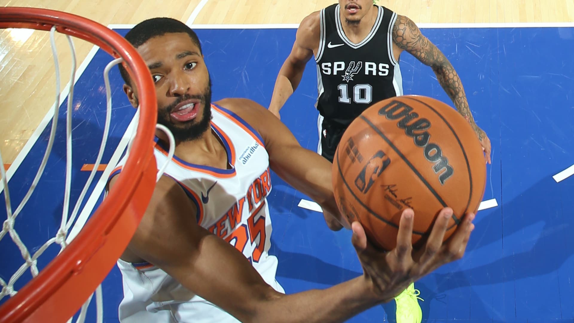 Mikal Bridges Signs Long-Term Extension with Knicks