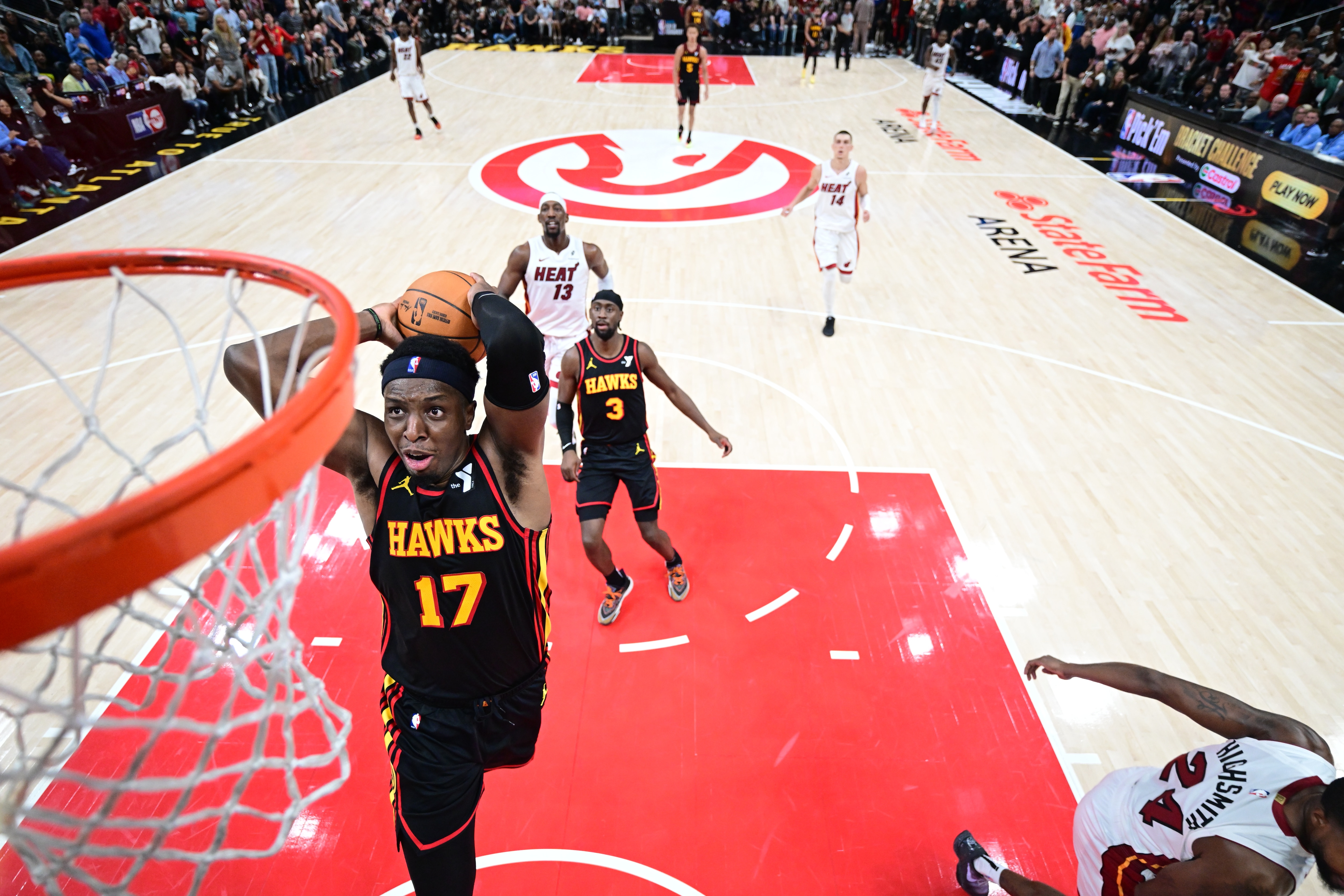 NBA Fantasy: 5 Underrated Centers to Watch