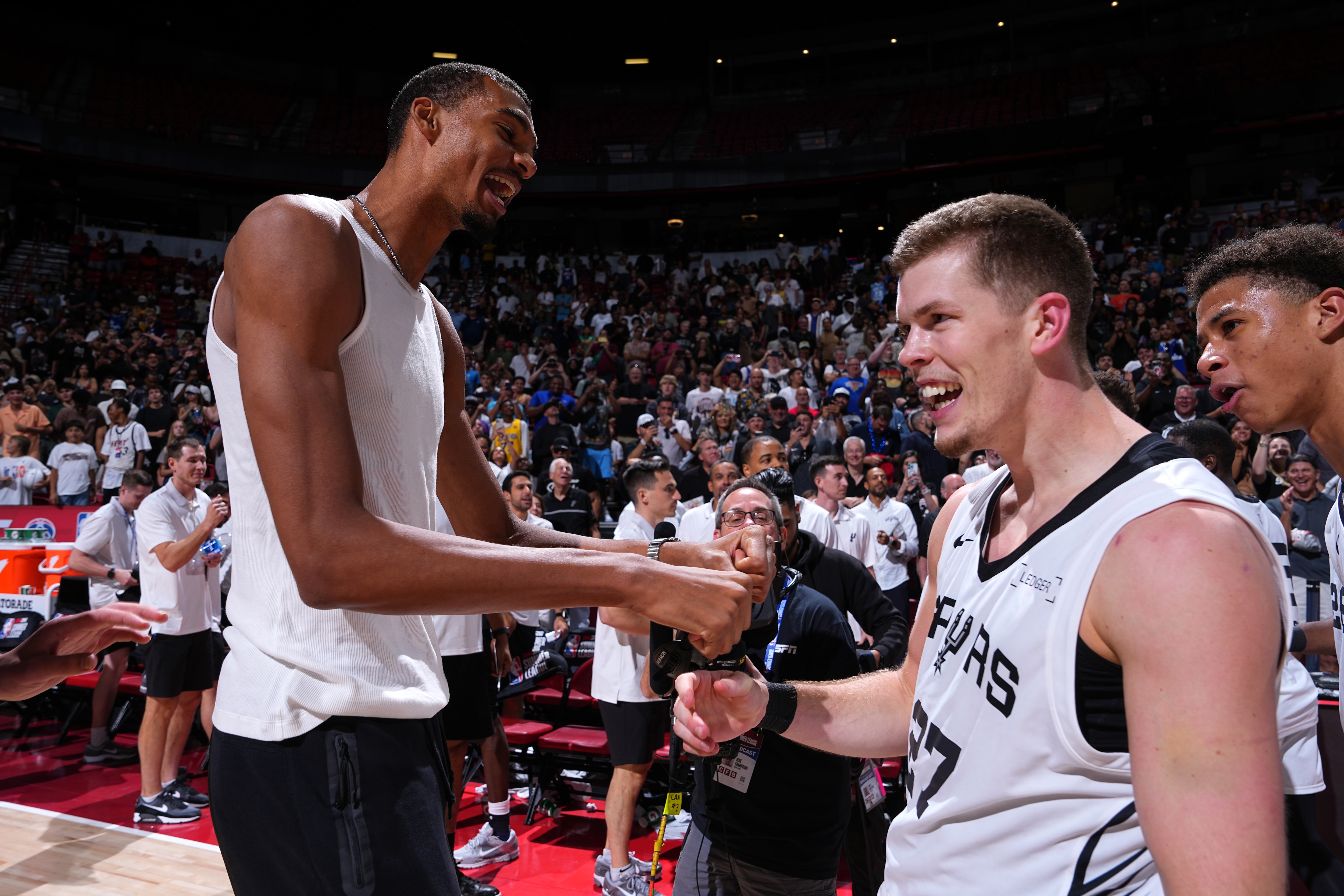 Summer League: Minix Buzzer-Beater, Five Teams Undefeated