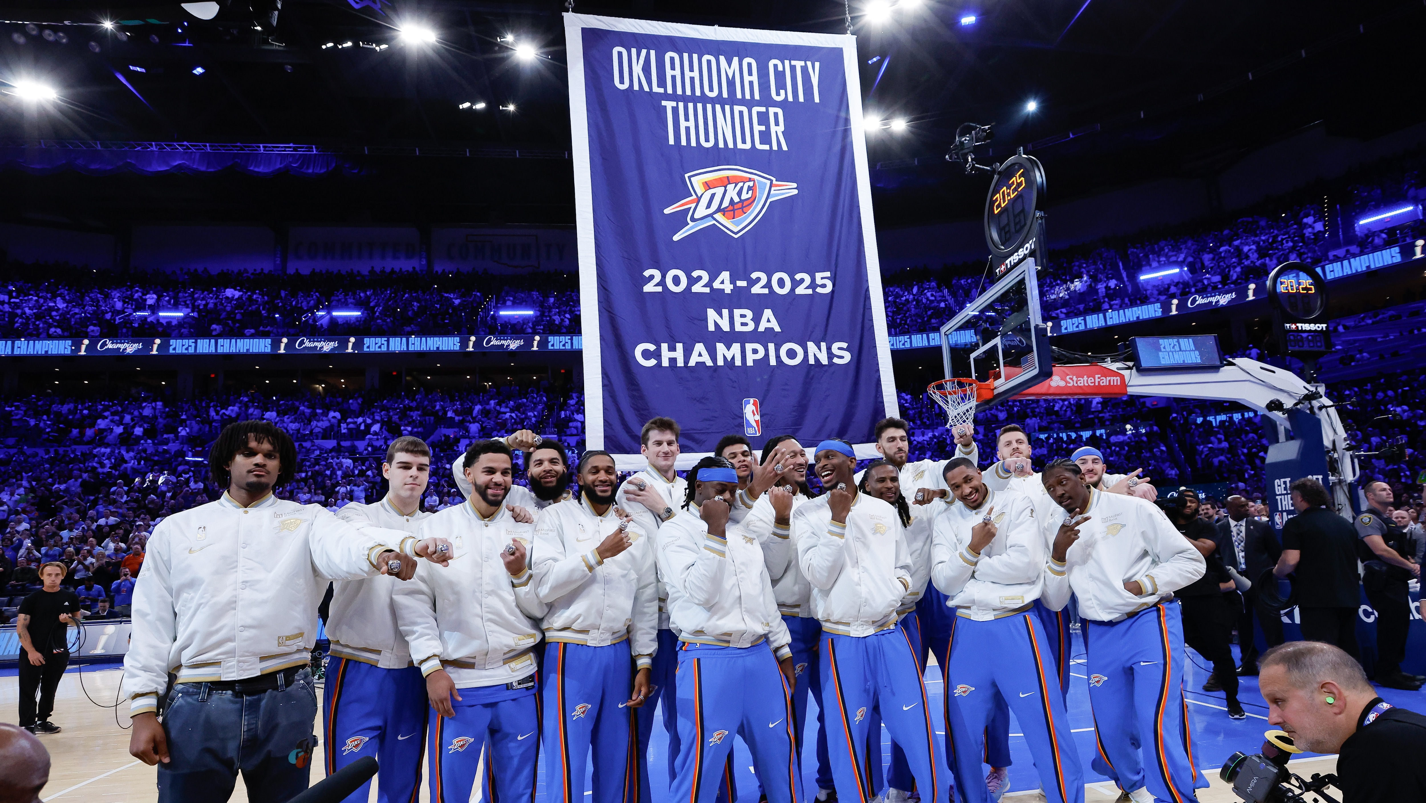 Thunder Celebrate Historic Championship on Opening Night