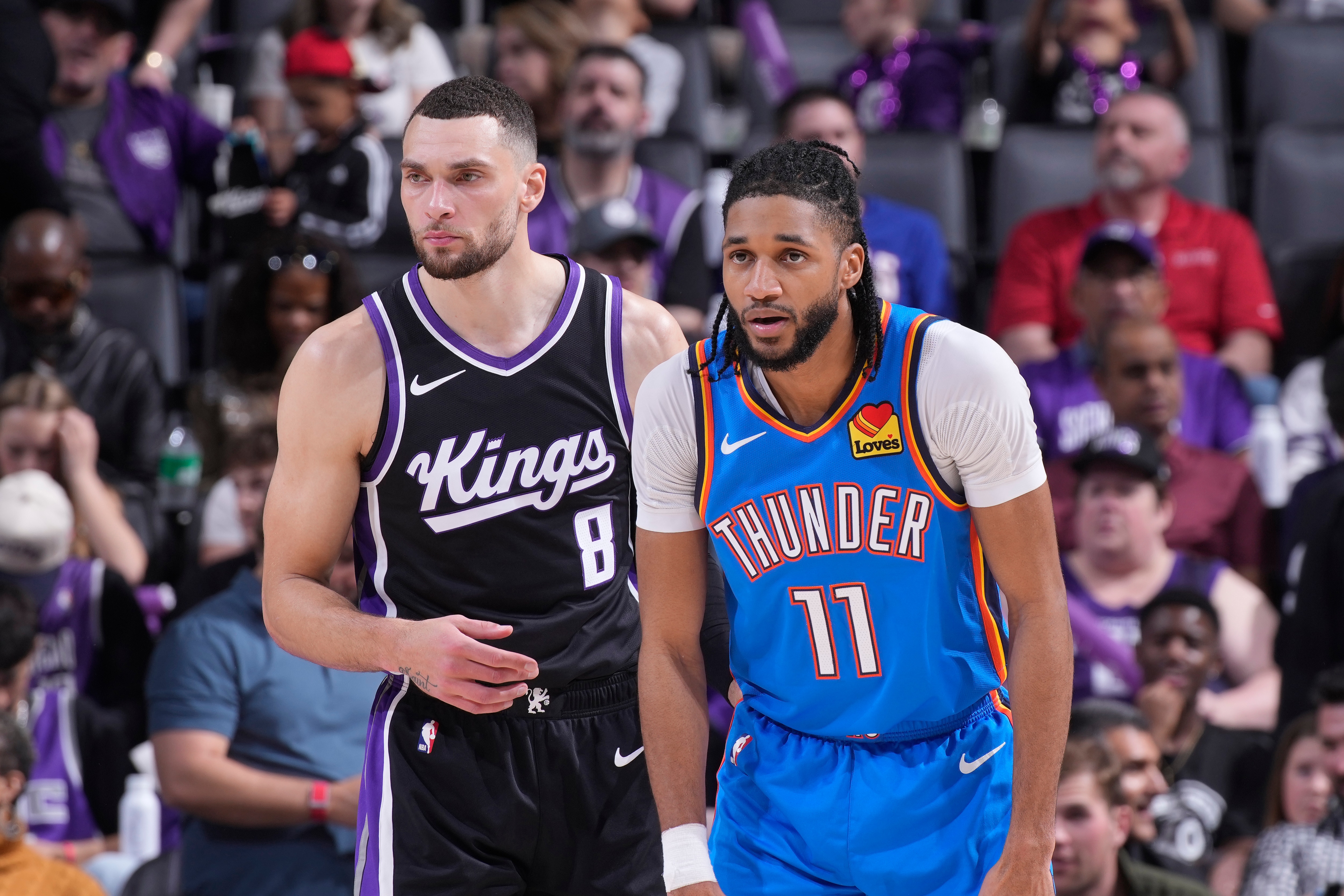 Undefeated Thunder Face Kings in Key Matchup