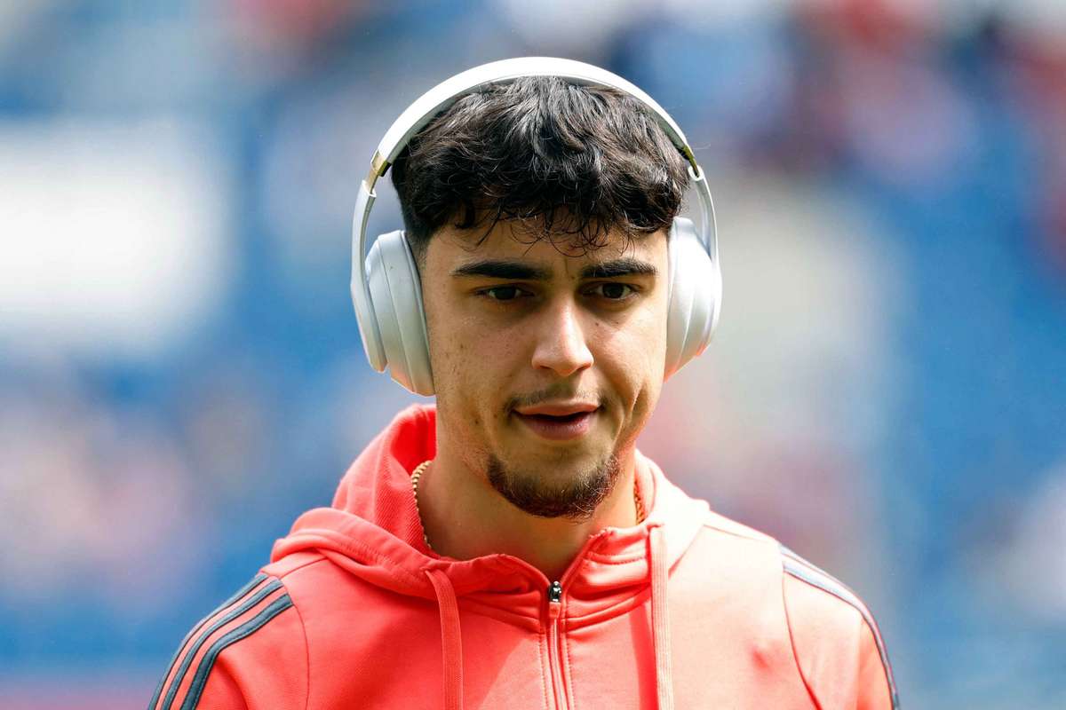 Bayern Midfielder Pavlovic Injured in Training