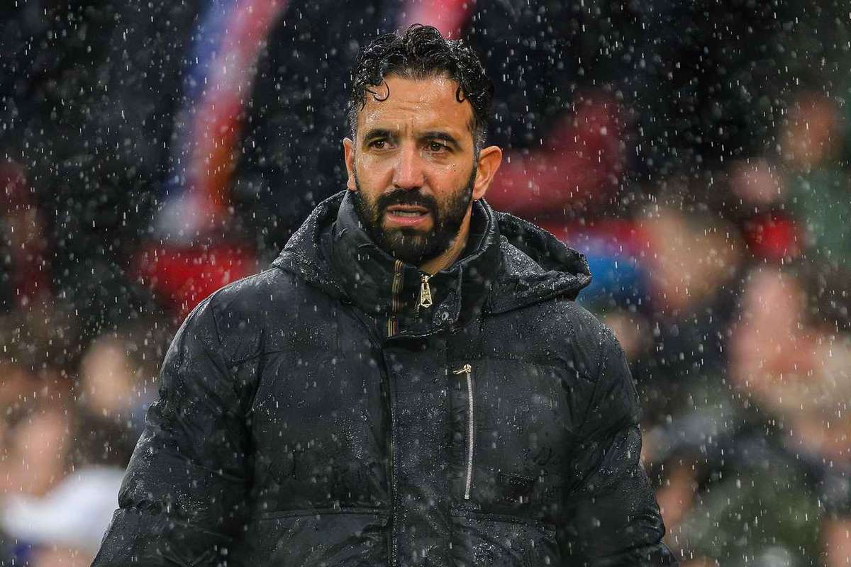 Frankfurt Boss Admits Man United is His Dream Job