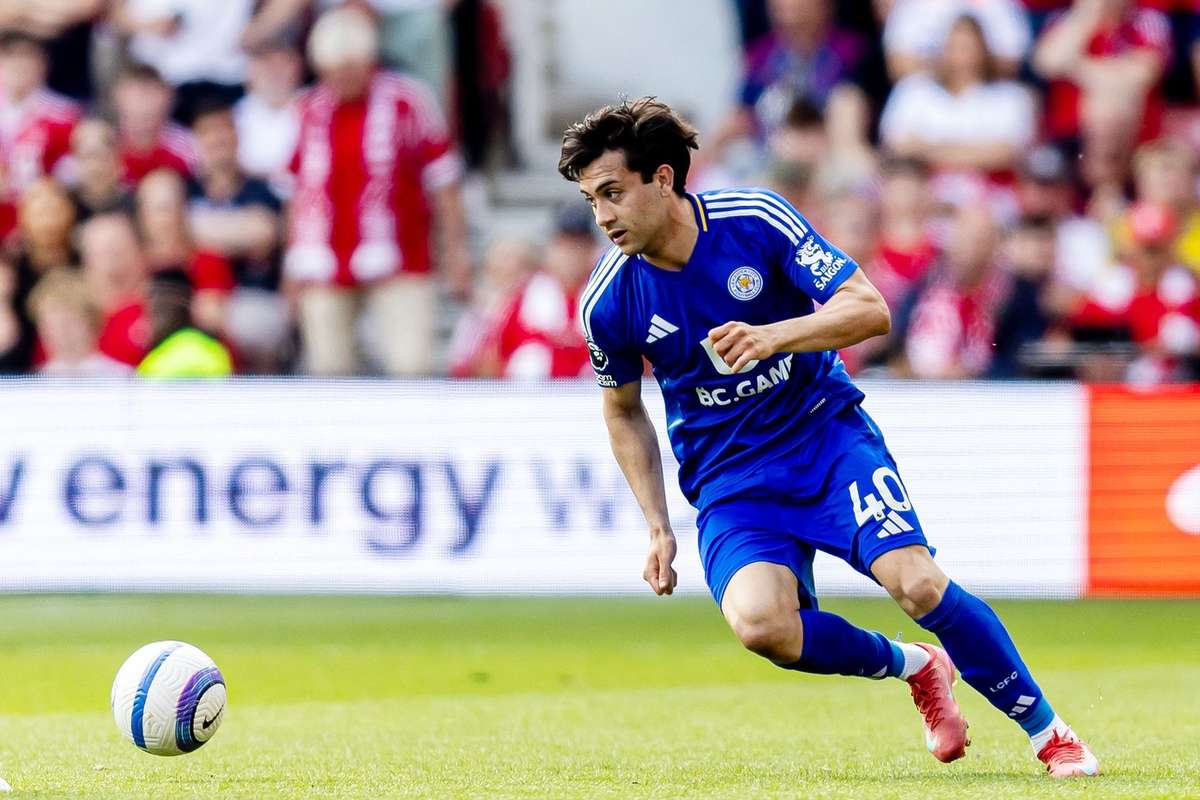 Leeds and Dortmund Vie for Brighton's Buonanotte