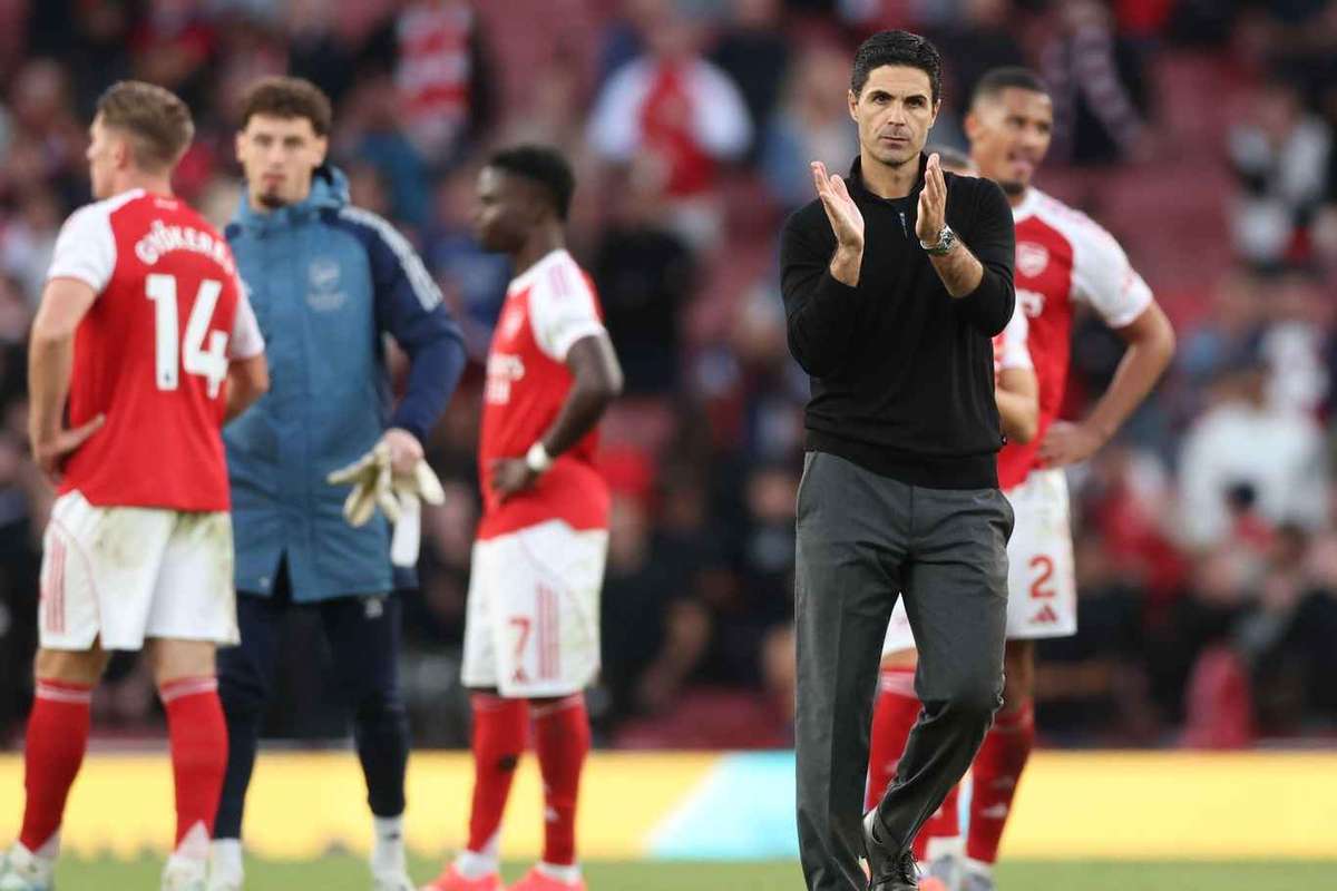 Liverpool Leads Premier League; Arsenal Stumbles, Palace Shines