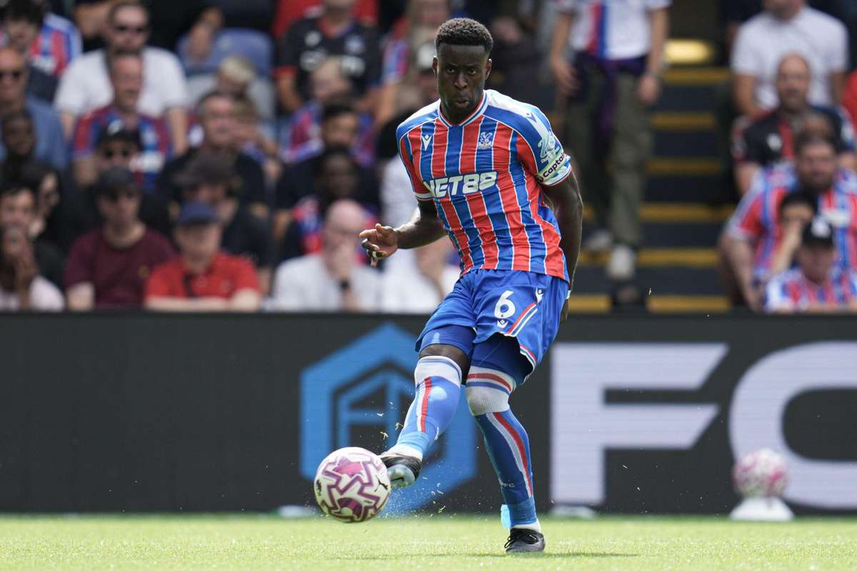 Palace Adjusts Guehi Price as Liverpool Continues Pursuit