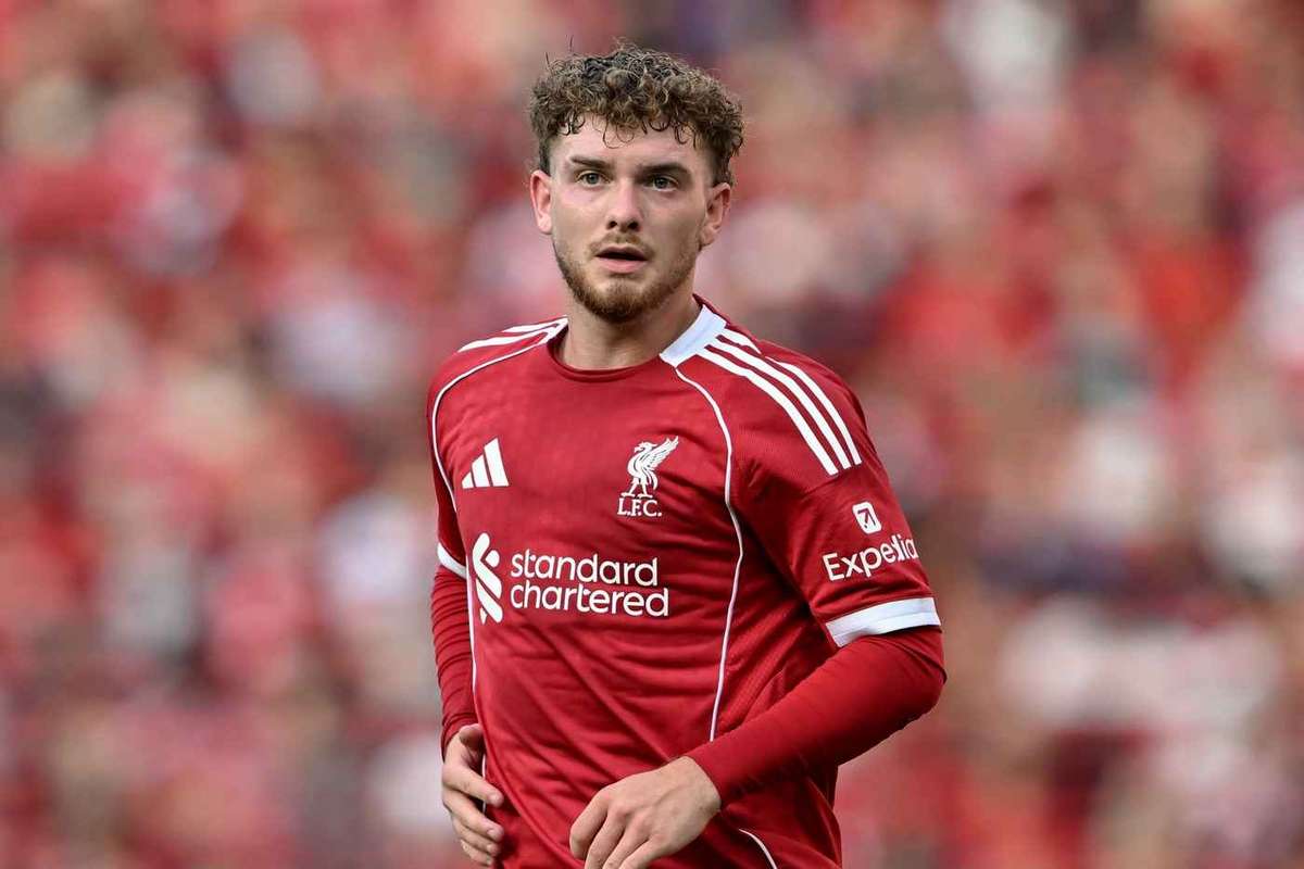 RB Leipzig Eyes Elliott as Simons Departs