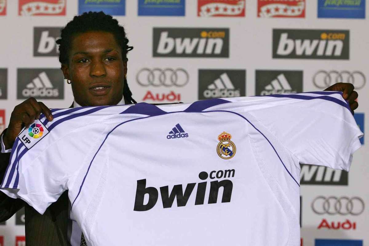 Royston Drenthe Showing Fighter's Spirit in Recovery