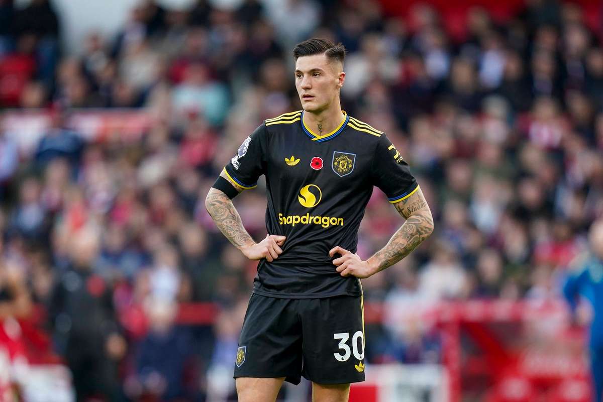 Shearer Questions Man Utd's High Spend on Sesko