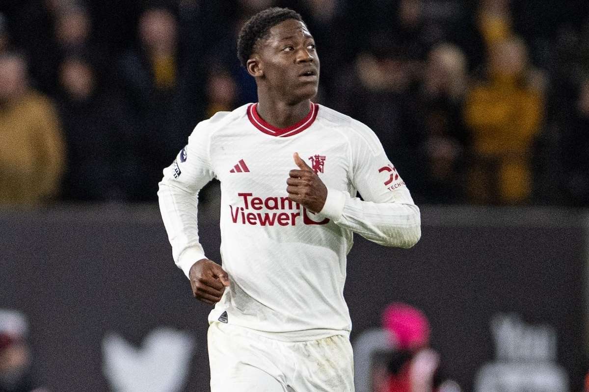 West Ham Eyes Mainoo Loan for World Cup Dream