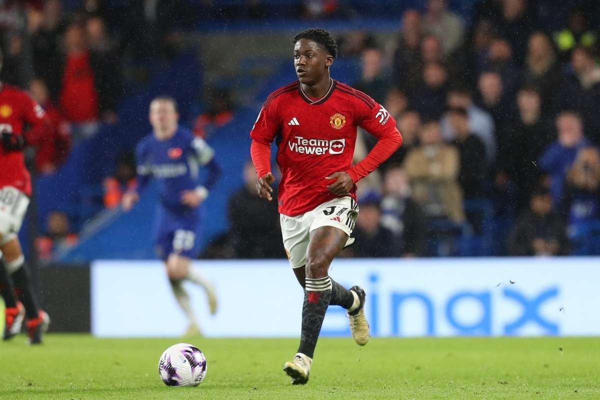 Kobbie Mainoo's United Future Questioned by Jones