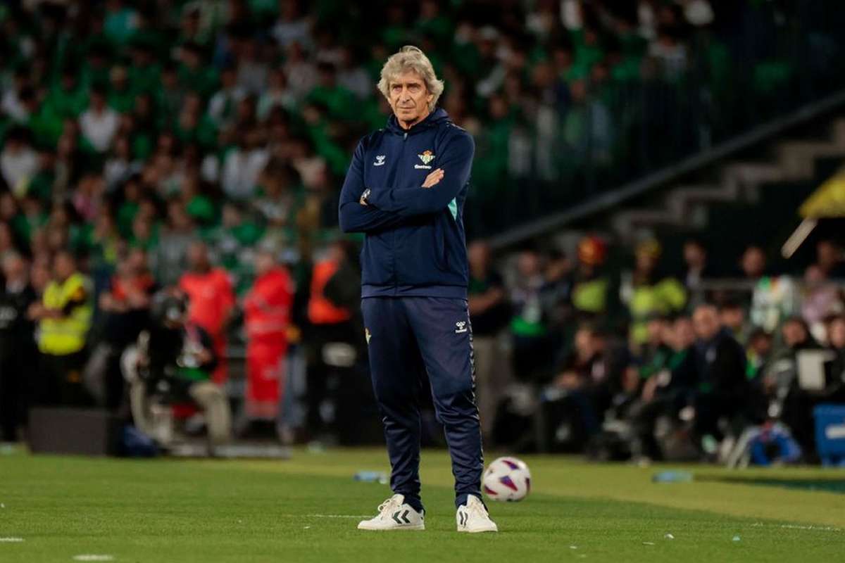 Pellegrini Stays Quiet on Real Betis Future