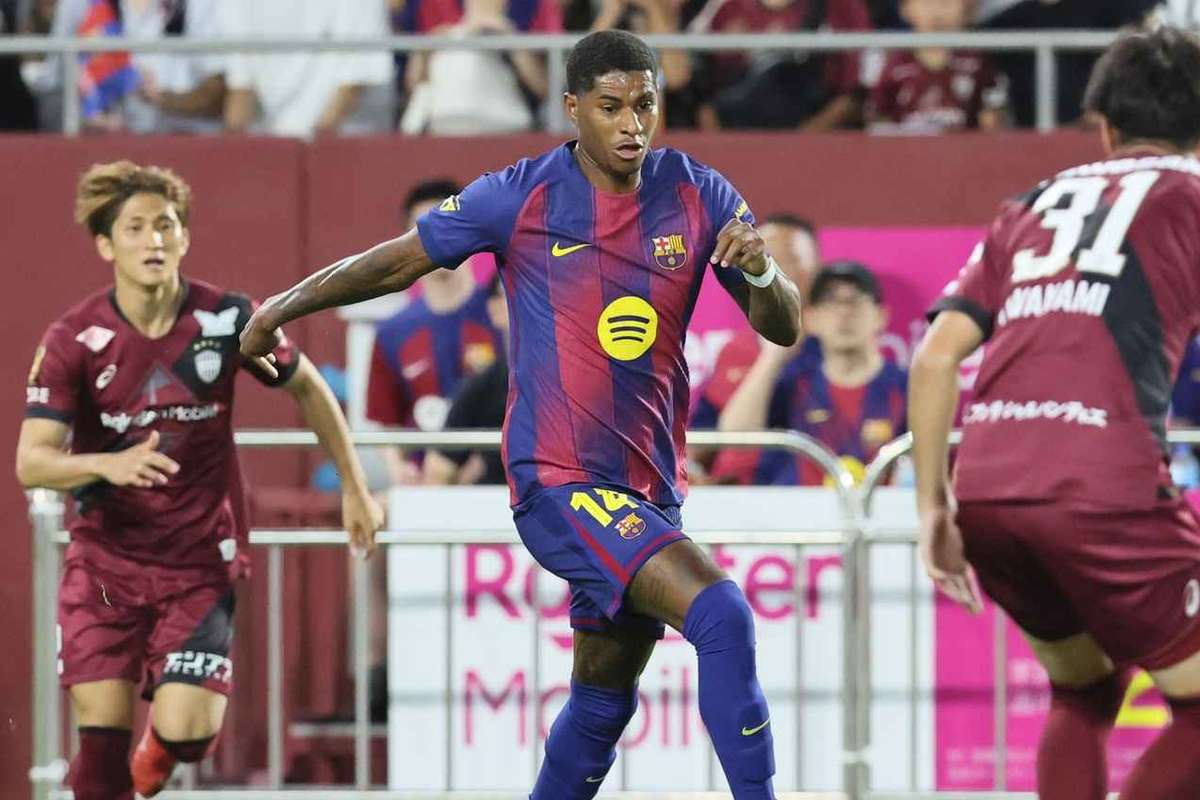 Rashford Calm as Barca Works on Registration