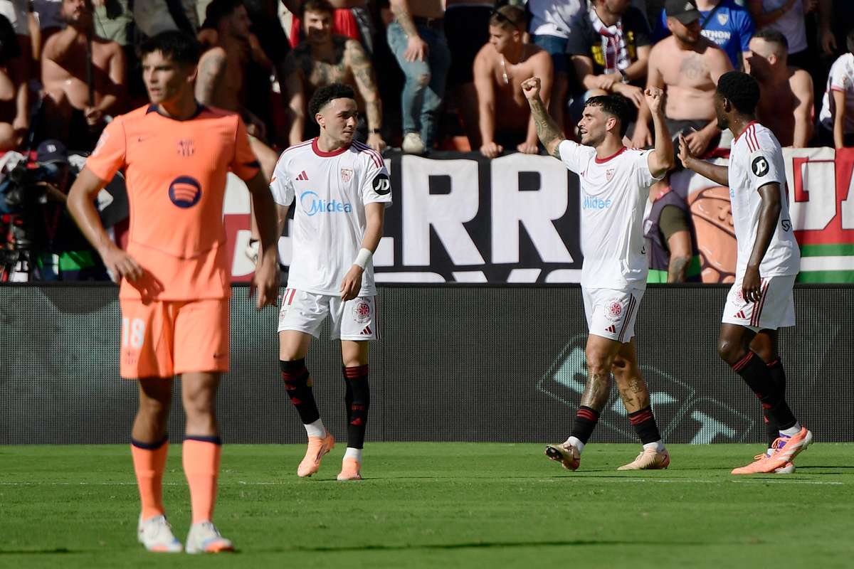 Sevilla Ends Barcelona's Unbeaten Away Run 4-1