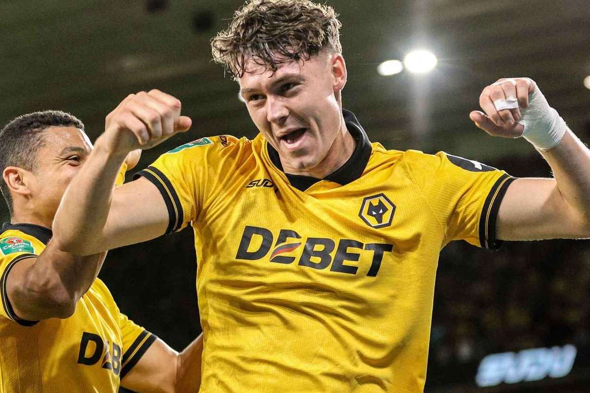 Larsen's Two Goals Help Wolves Win Cup Match