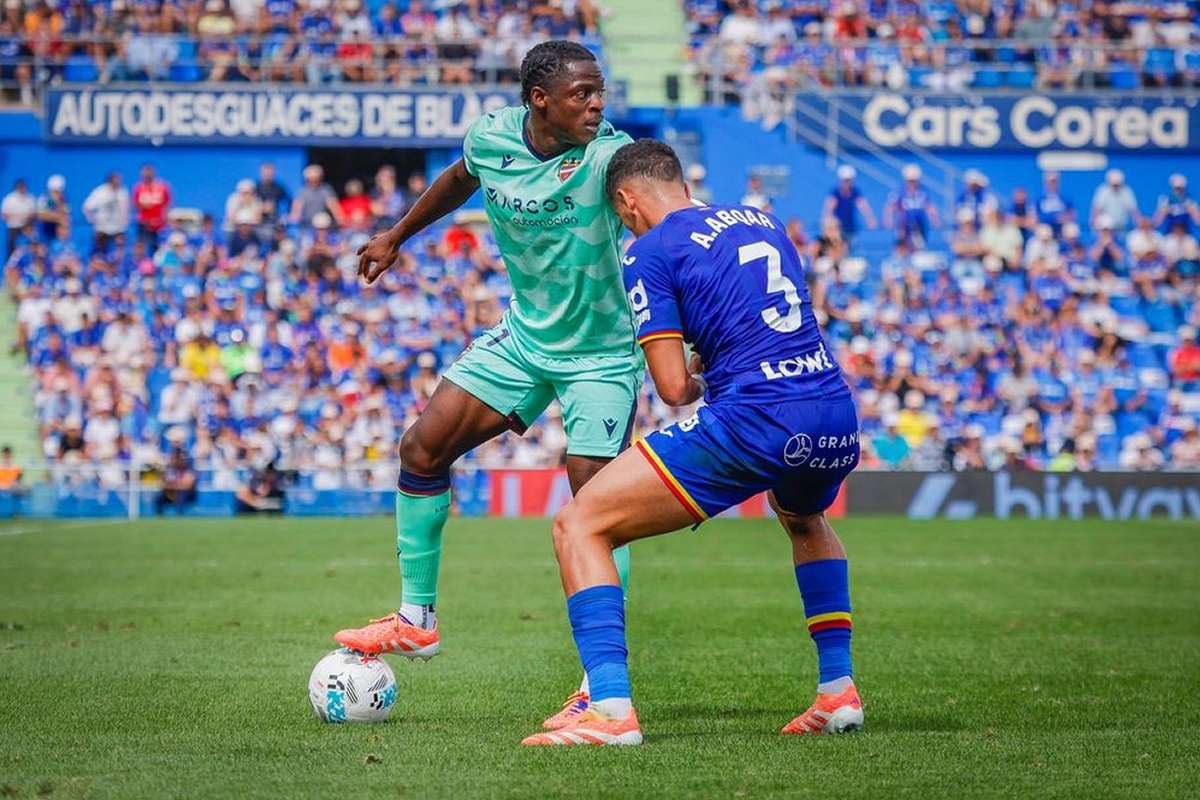 Levante Star Etta Eyong Dreams of Chelsea Switch