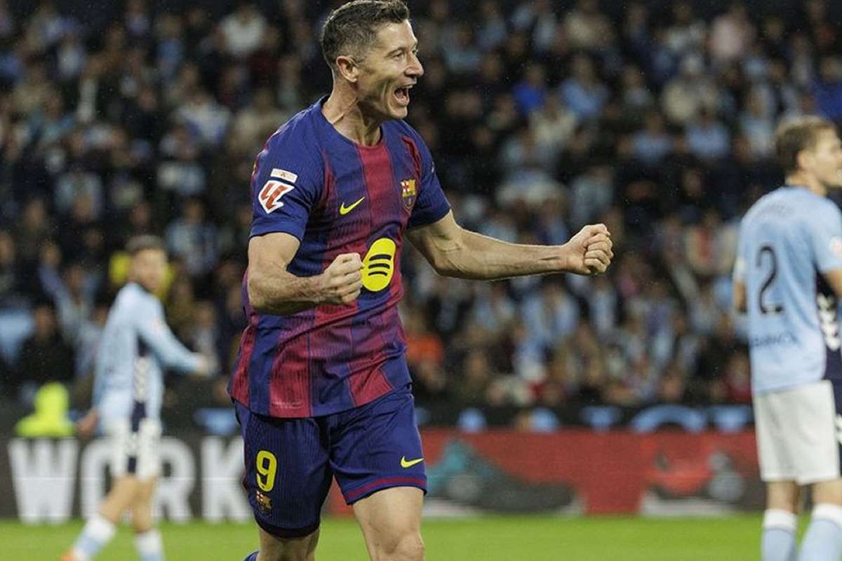 Lewandowski Hat-Trick Powers Barça's Title Push