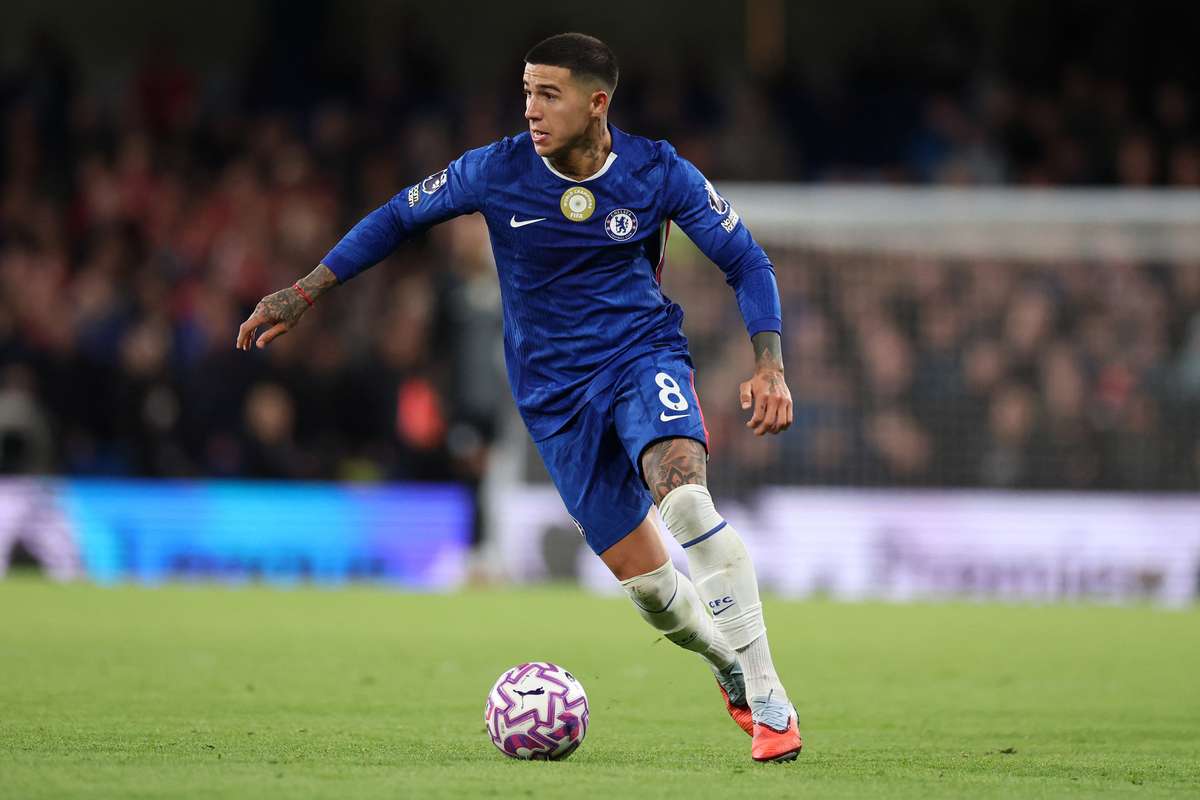 Real Madrid Eyes Chelsea's Midfielder Enzo Fernandez