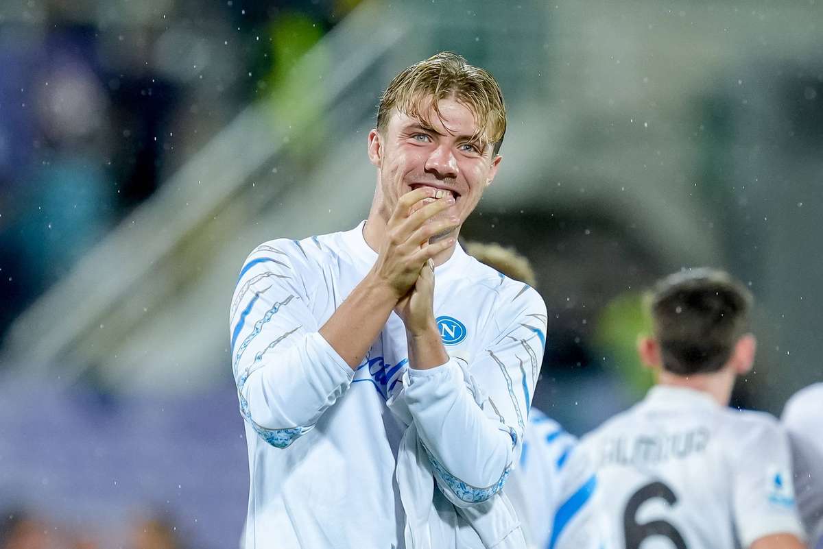 Hojlund Shines on Napoli Debut with Impressive Goal