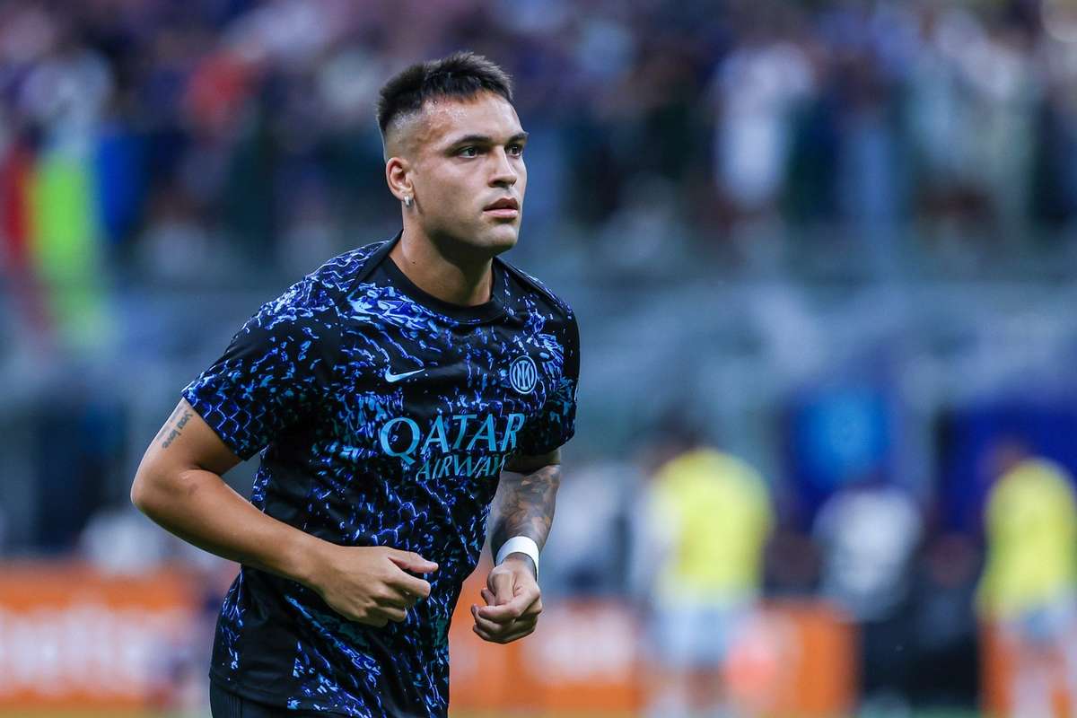 Lautaro Martinez Says No Feud with Calhanoglu