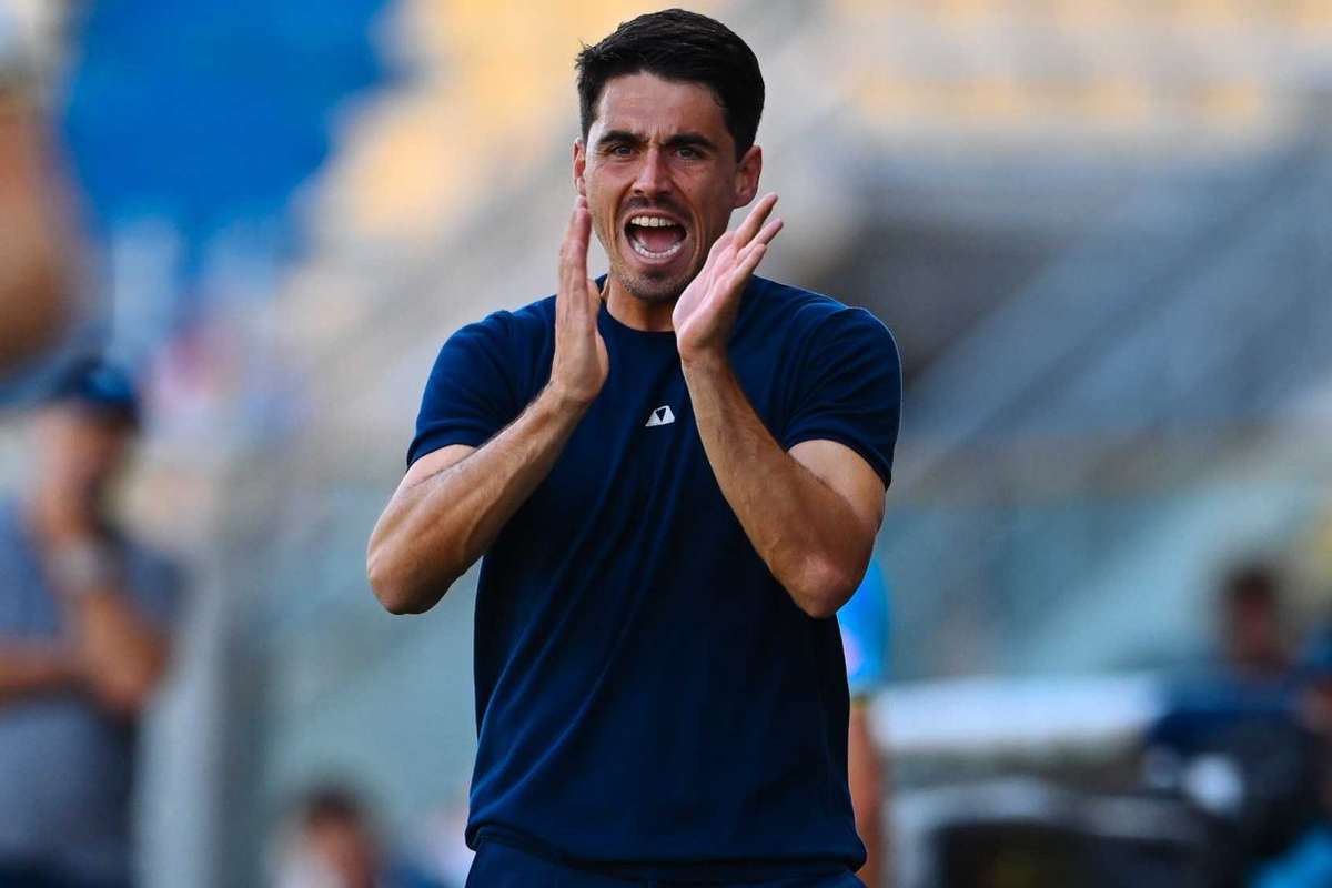 Parma Coach Cuesta Rallies Team for Cagliari Clash