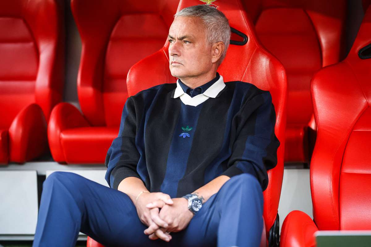Jose Mourinho Returns to Coach Benfica After 25 Years