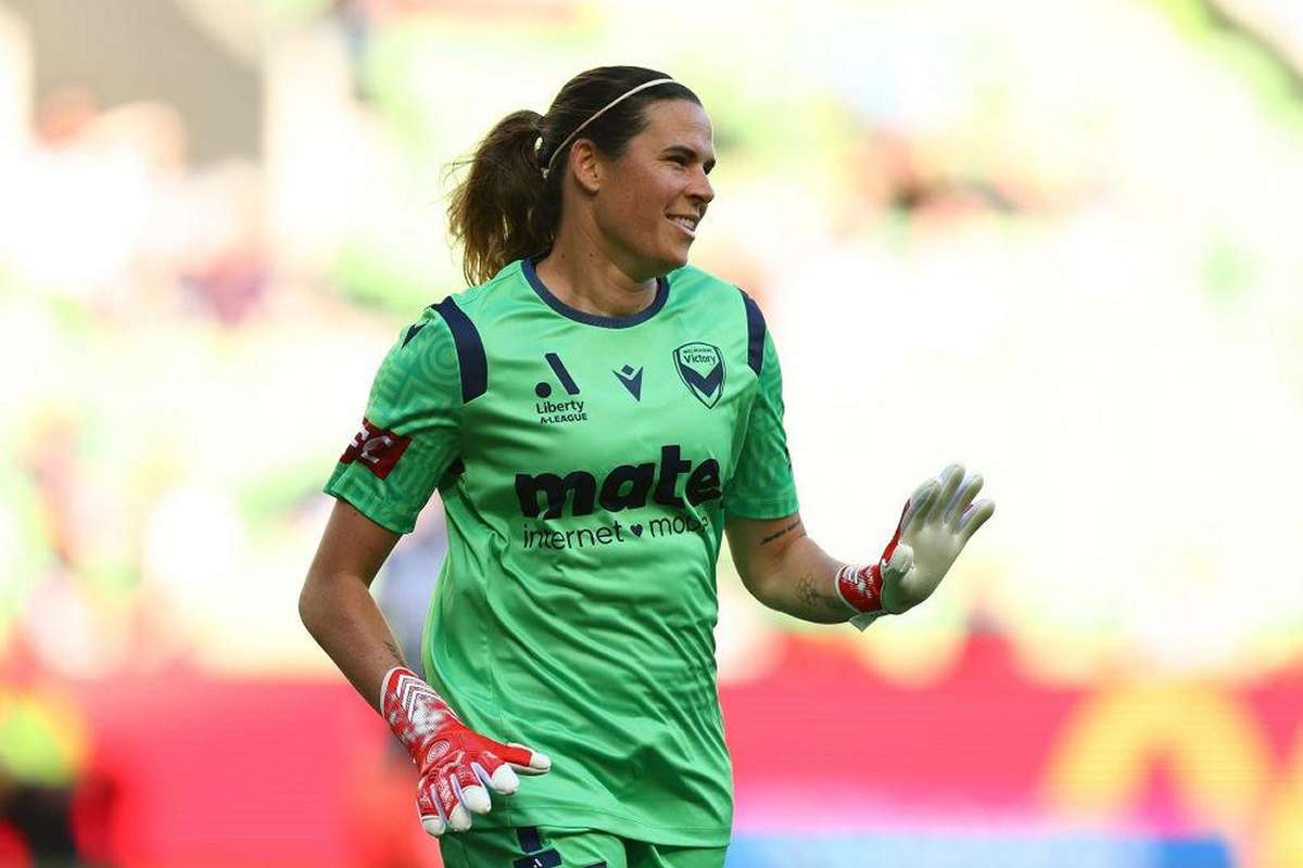 Women's Football: Hassani's Story & A-League Season Preview